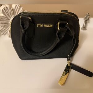 Steve Madden Mini 8x5 Purse / Hand Bag